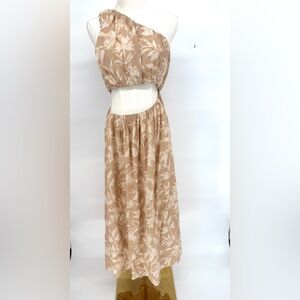 Abercrombie & Fitch Beige Floral Maxi Dress